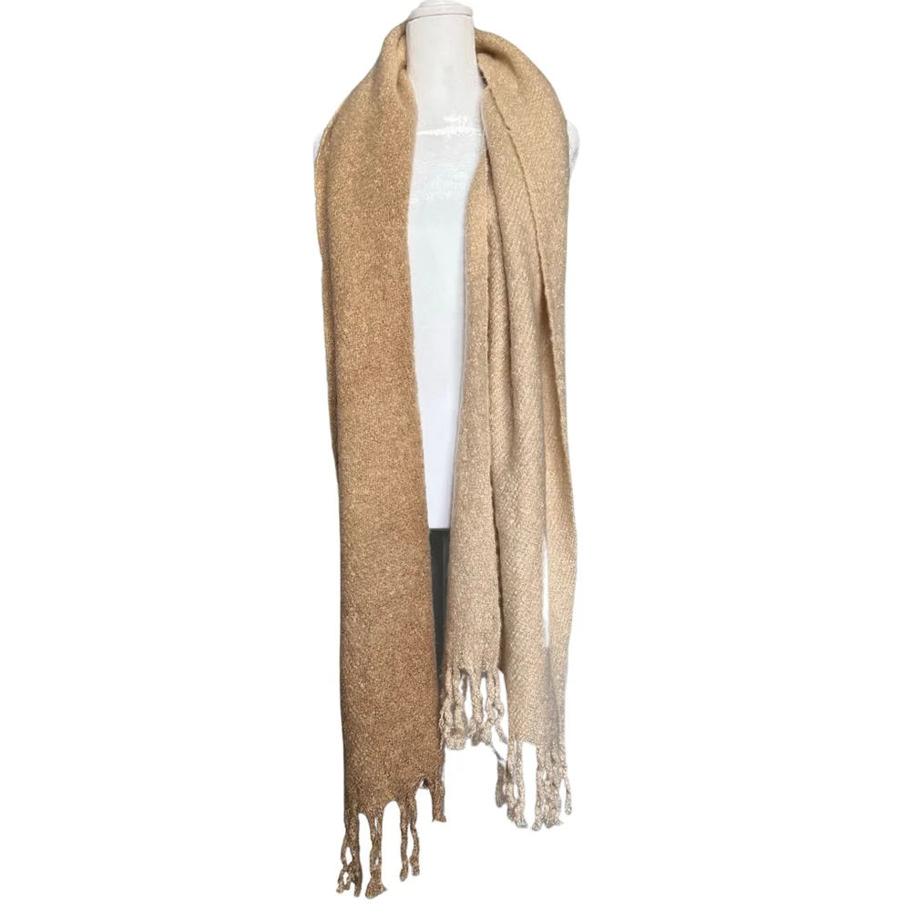 French Connection Unisex Scarf Boucle Yarn One Size‎ Fringe Edge Ivory Tan Cozy